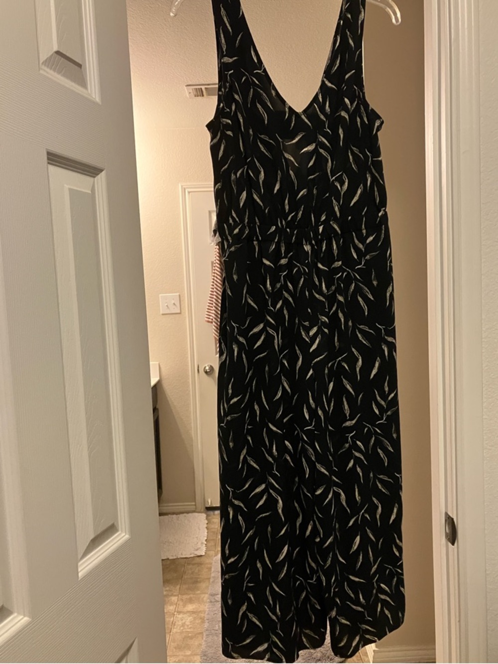 Black Sleeveless V-Neck Printed Jumpsuit